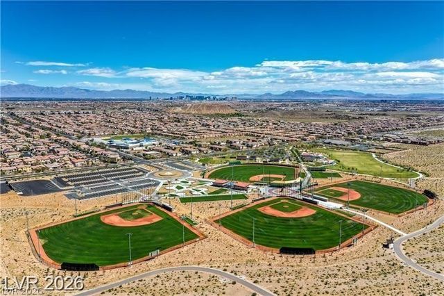 10283 Eve Springs Street, Las Vegas, NV 89178