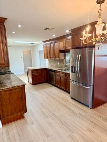 2601 W CARANDIS Road, West Palm Beach, FL 33406