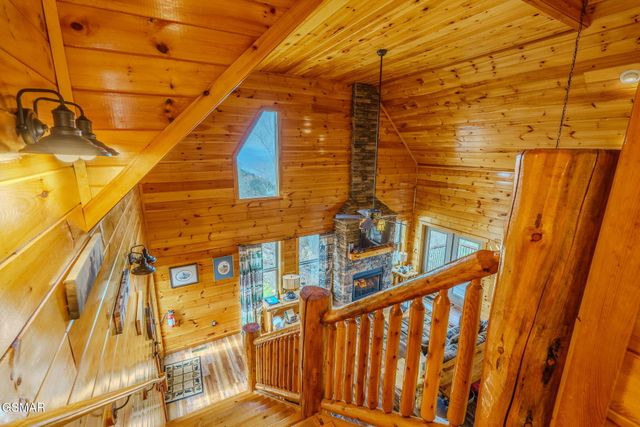 685 Shell Mountain Road, Sevierville, TN 37876
