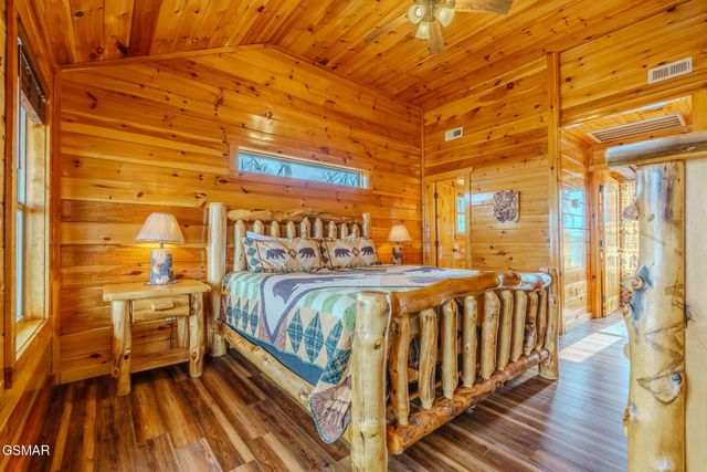 685 Shell Mountain Road, Sevierville, TN 37876