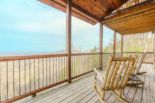 685 Shell Mountain Road, Sevierville, TN 37876