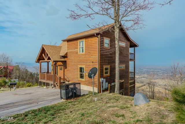 685 Shell Mountain Road, Sevierville, TN 37876