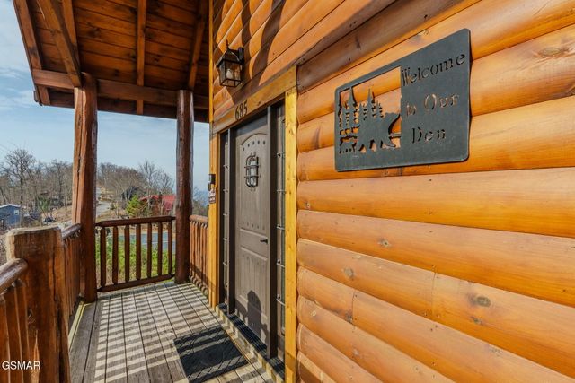 685 Shell Mountain Road, Sevierville, TN 37876