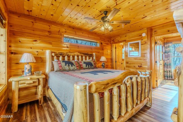 685 Shell Mountain Road, Sevierville, TN 37876