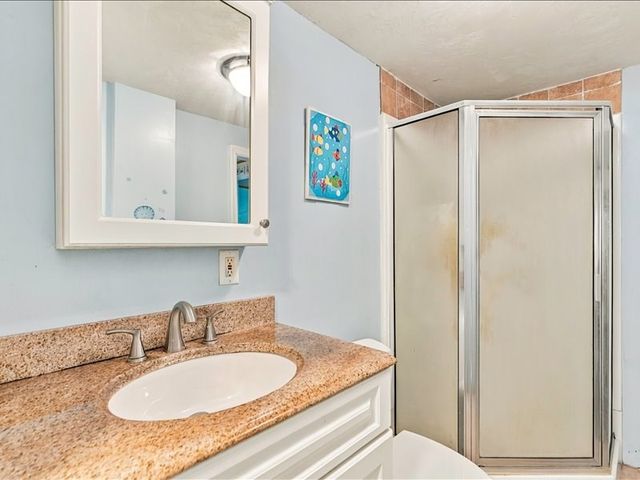 111 Packard St, Hudson, MA 01749