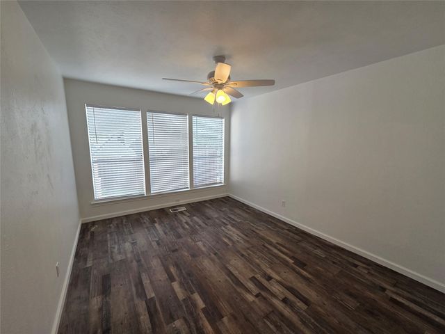 303 & 305 Shoreview Drive, Rockwall, TX 75087