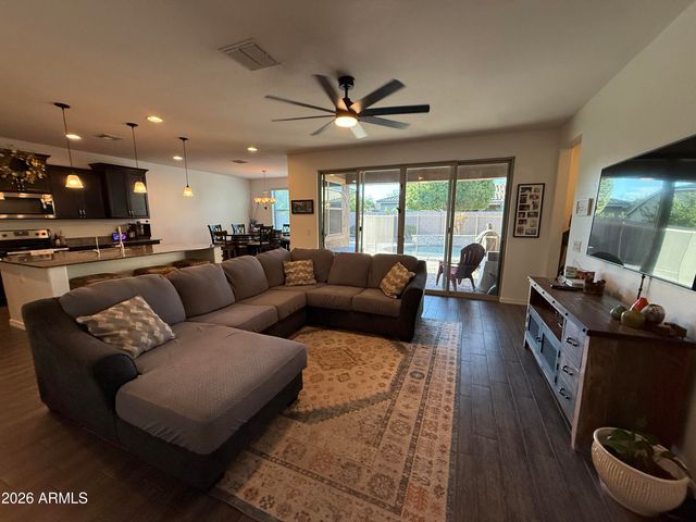 20088 E Domingo Road, Queen Creek, AZ 85142
