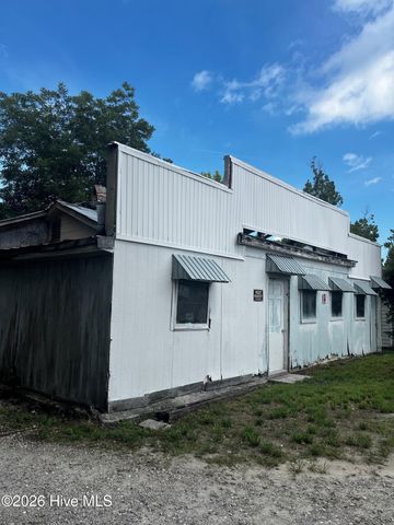 3521 Carolina Beach Road, Wilmington, NC 28412