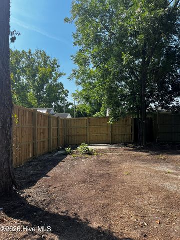 3521 Carolina Beach Road, Wilmington, NC 28412
