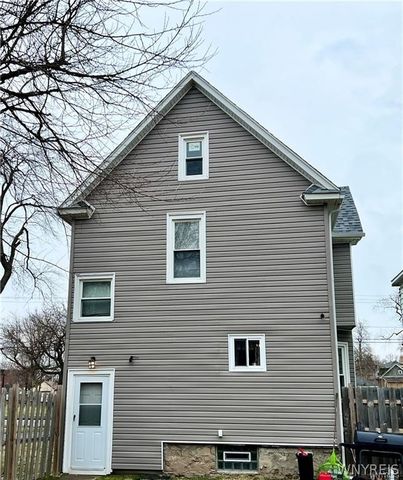 1129 Willow Avenue, Niagara Falls, NY 14305