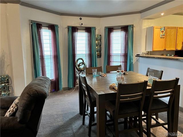 1129 Willow Avenue, Niagara Falls, NY 14305