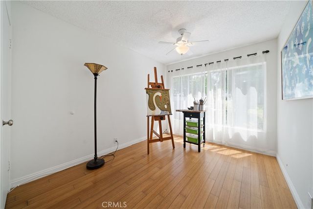 18515 Mayall D, Northridge, CA 91324