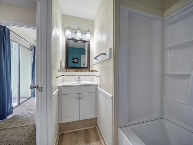 14300 Aloha St 104, Corpus Christi, TX 78418