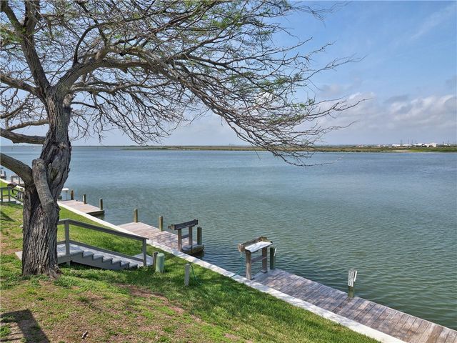 14300 Aloha St 104, Corpus Christi, TX 78418