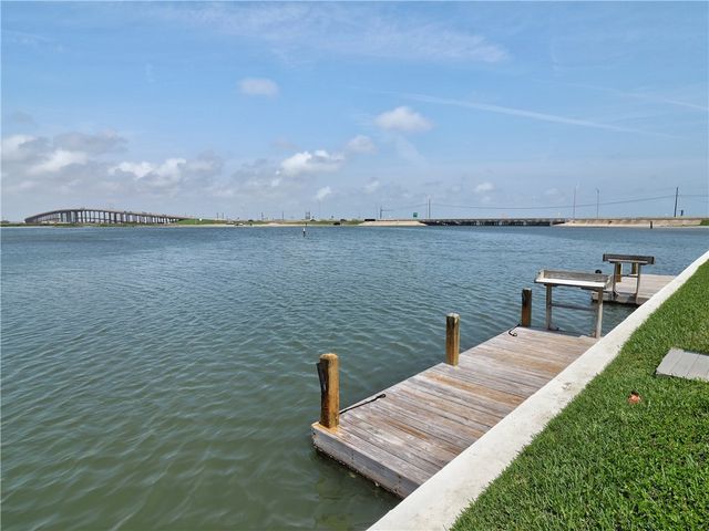 14300 Aloha St 104, Corpus Christi, TX 78418