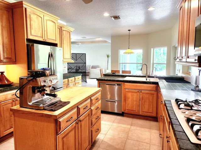 13438 49th Street N, West Palm Beach, FL 33411