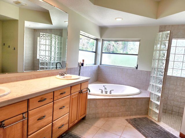13438 49th Street N, West Palm Beach, FL 33411