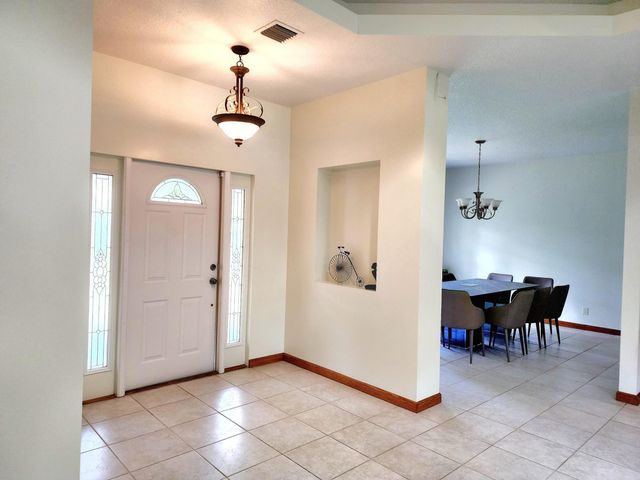 13438 49th Street N, West Palm Beach, FL 33411