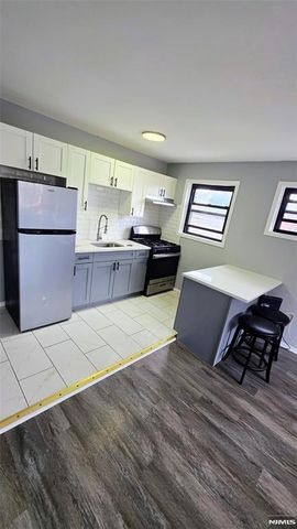 449-451 Washington Avenue 3, Belleville, NJ 07109