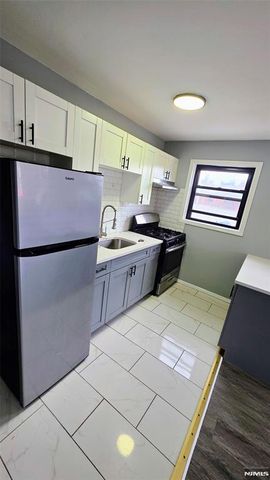 449-451 Washington Avenue 3, Belleville, NJ 07109