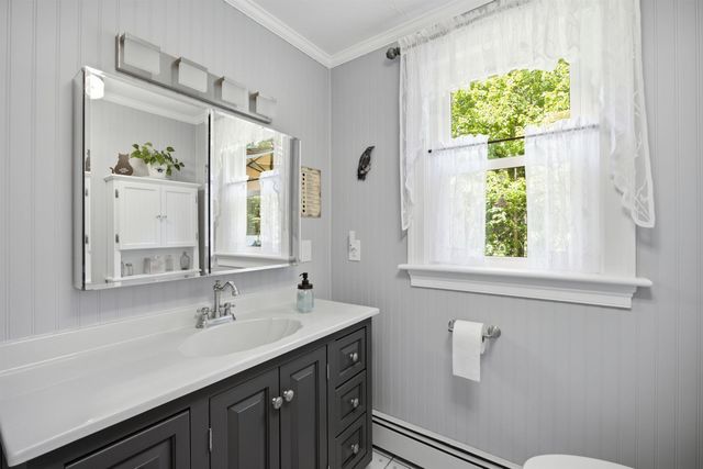 30 Canterbury Crossing, Northfield, NH 03276