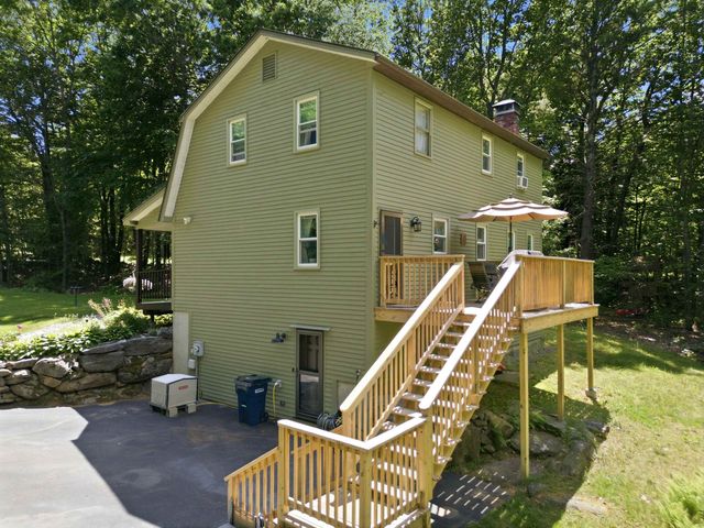 30 Canterbury Crossing, Northfield, NH 03276