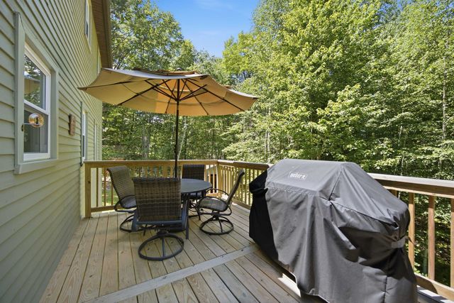 30 Canterbury Crossing, Northfield, NH 03276