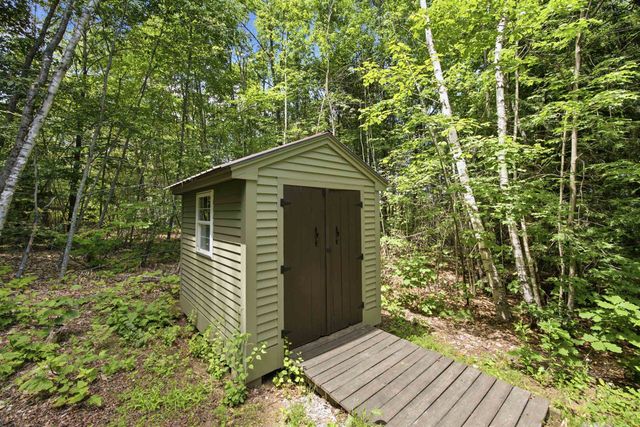 30 Canterbury Crossing, Northfield, NH 03276