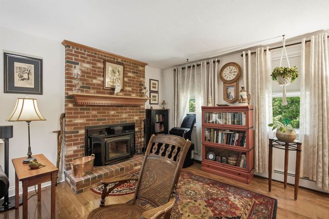 30 Canterbury Crossing, Northfield, NH 03276