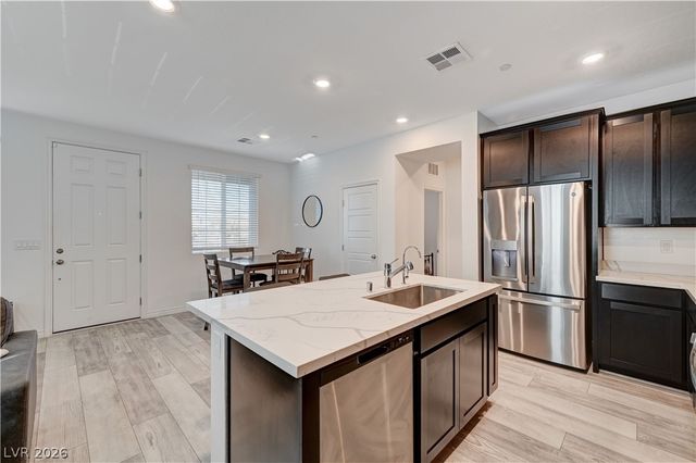 7336 North Decatur Boulevard 2, Las Vegas, NV 89131