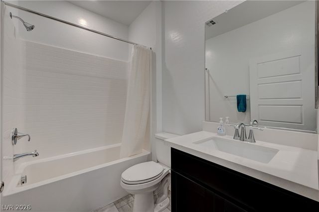 7336 North Decatur Boulevard 2, Las Vegas, NV 89131