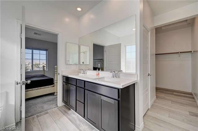 7336 North Decatur Boulevard 2, Las Vegas, NV 89131