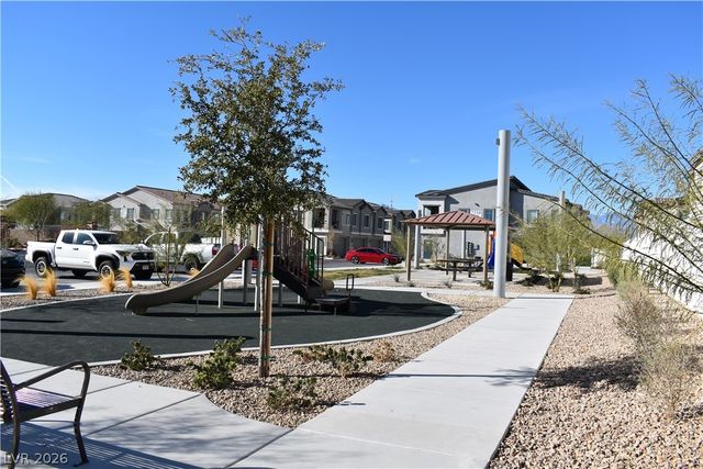 7336 North Decatur Boulevard 2, Las Vegas, NV 89131