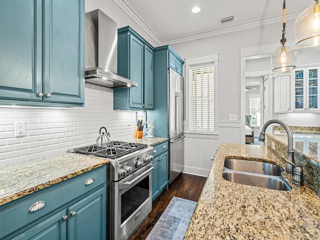 78 W Summersweet Lane, Santa Rosa Beach, FL 32459