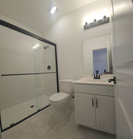 8438 Bay Oaks Drive, Baytown, TX 77523