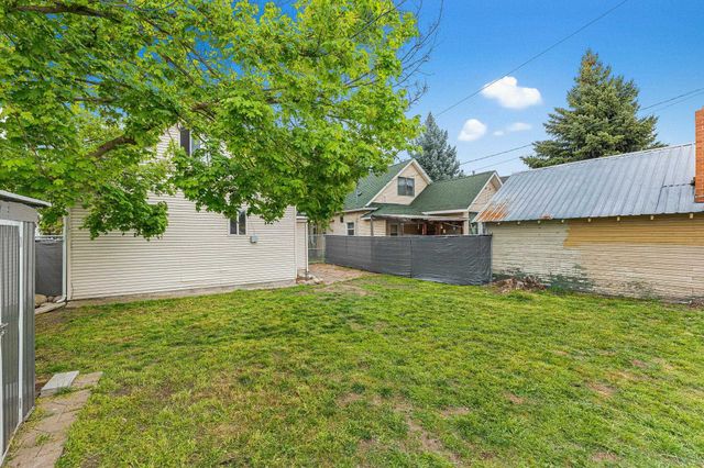 2603 W Mallon Ave, Spokane, WA 99201