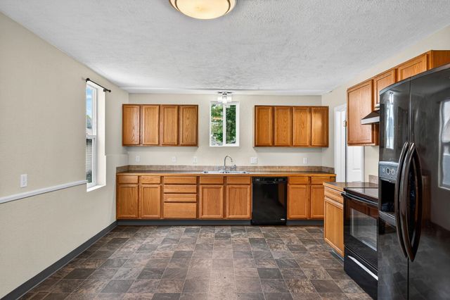 2603 W Mallon Ave, Spokane, WA 99201