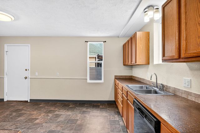 2603 W Mallon Ave, Spokane, WA 99201