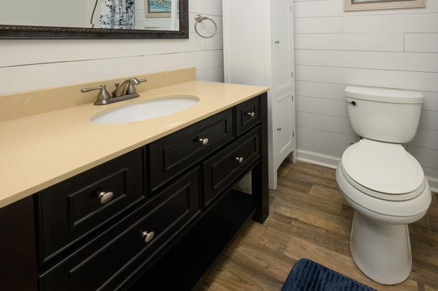 1890 Colony Dr Apt 18C, Surfside Beach, SC 29575