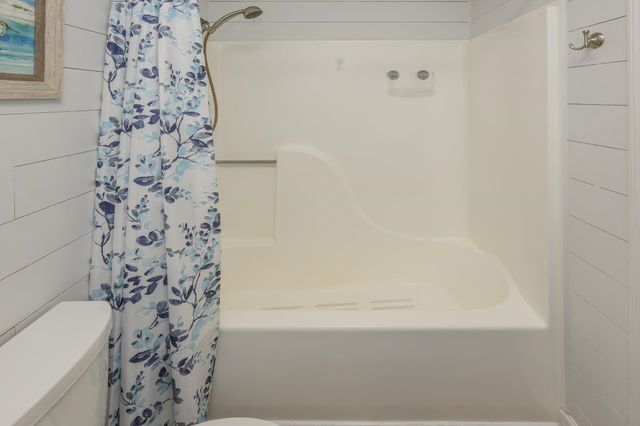 1890 Colony Dr Apt 18C, Surfside Beach, SC 29575