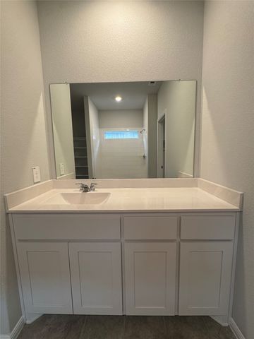 7948 Oaktown Drive, Fort Worth, TX 76131