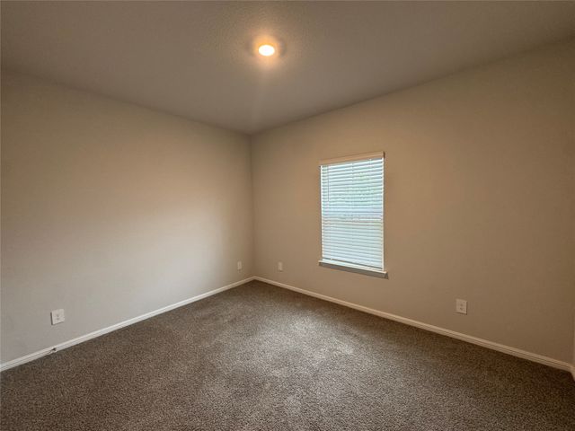 7948 Oaktown Drive, Fort Worth, TX 76131