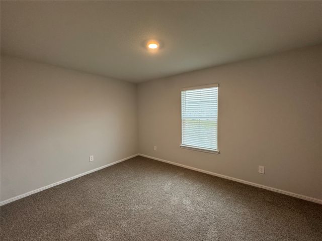 7948 Oaktown Drive, Fort Worth, TX 76131
