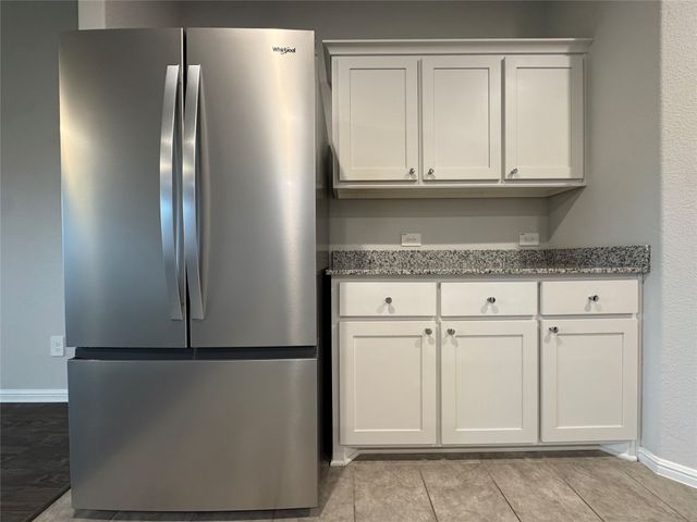 7948 Oaktown Drive, Fort Worth, TX 76131