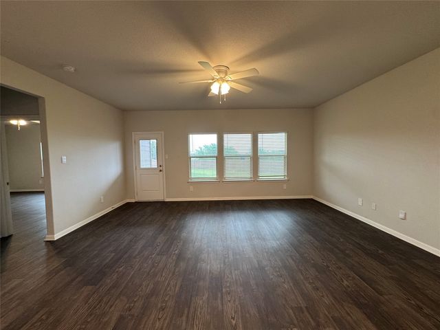 7948 Oaktown Drive, Fort Worth, TX 76131