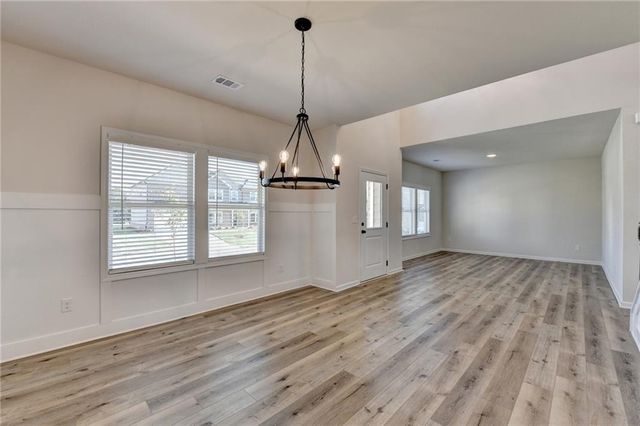 58 Longhorn Way, Auburn, GA 30011