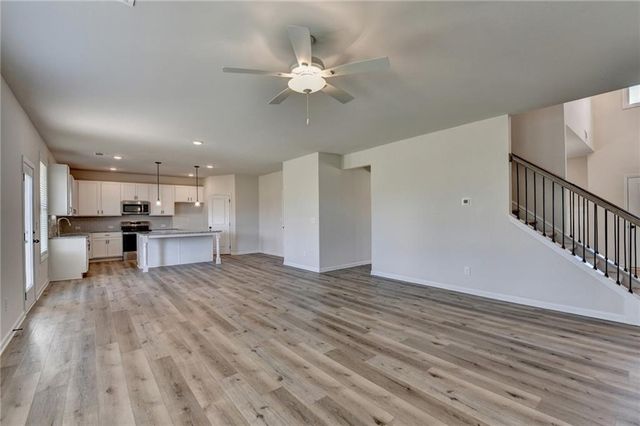 58 Longhorn Way, Auburn, GA 30011