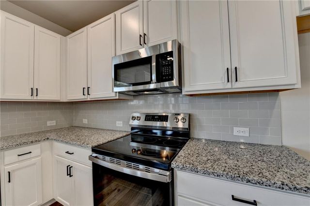 58 Longhorn Way, Auburn, GA 30011