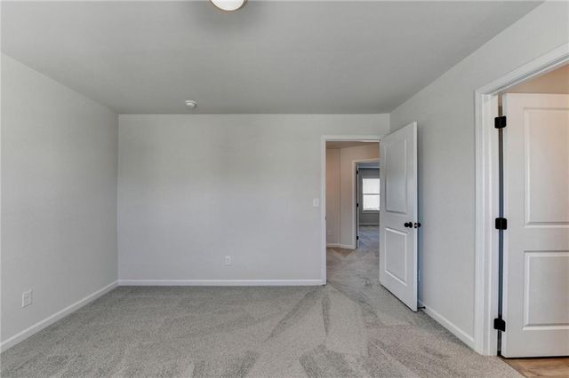 58 Longhorn Way, Auburn, GA 30011