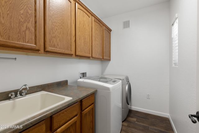 3935 E ROUGH RIDER Road 1108, Phoenix, AZ 85050